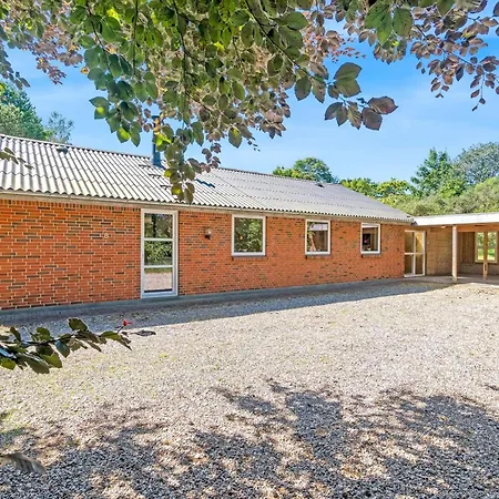 Casa de Férias Amra - 1-9km From The Sea By Interhome Sæby